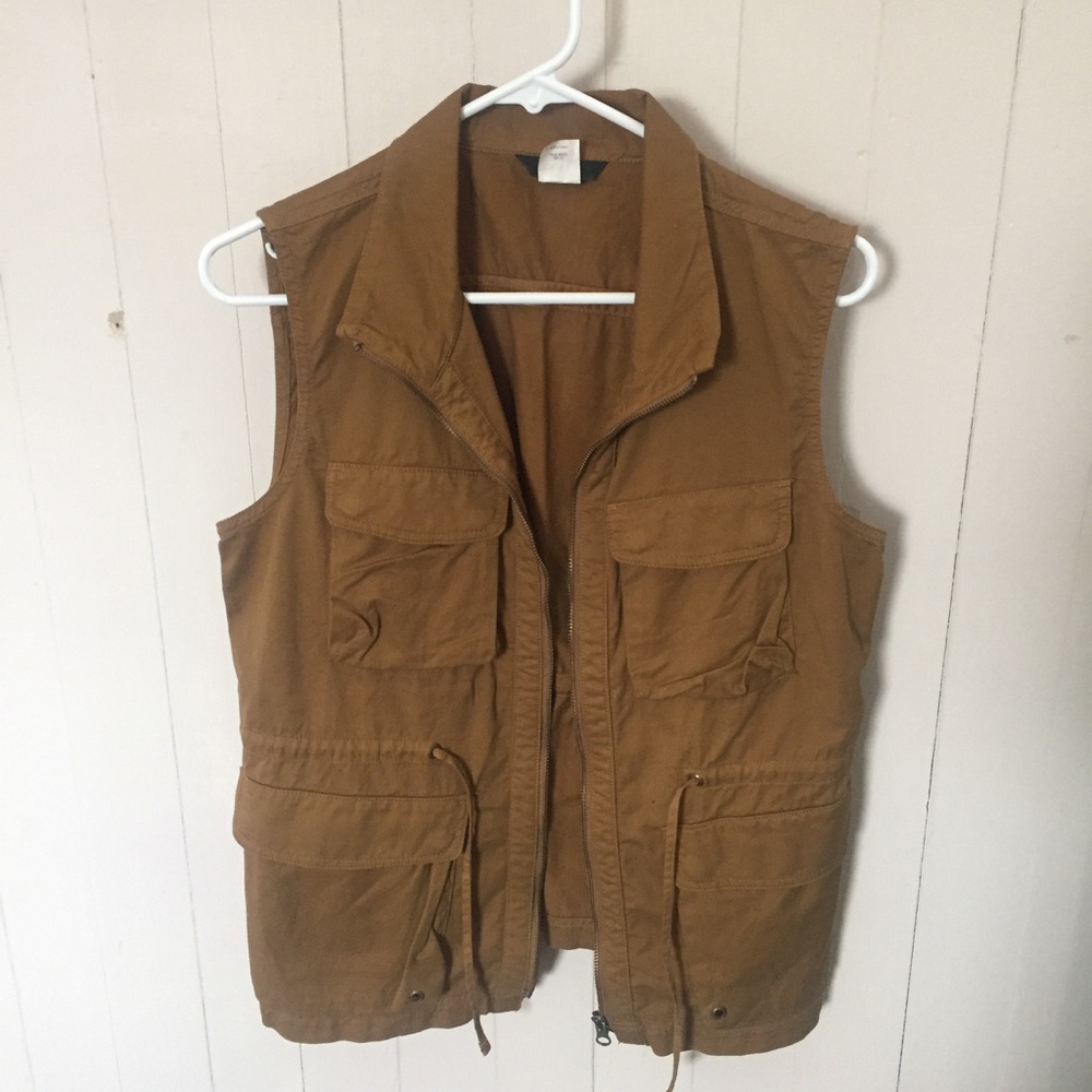 Excursion vest